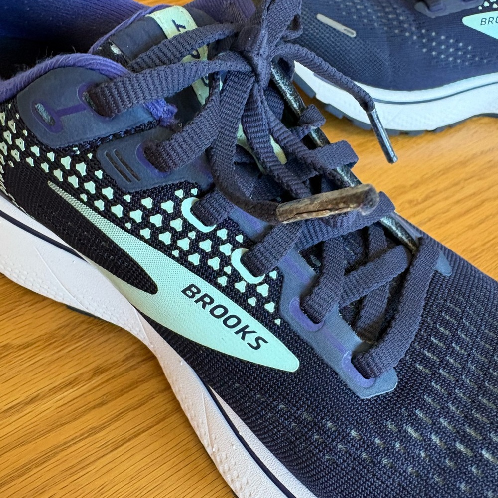 Brooks Ghost 14 Navy and Bright Blue Women’s Size 8.5 Running Shoes - Picture 10 of 10